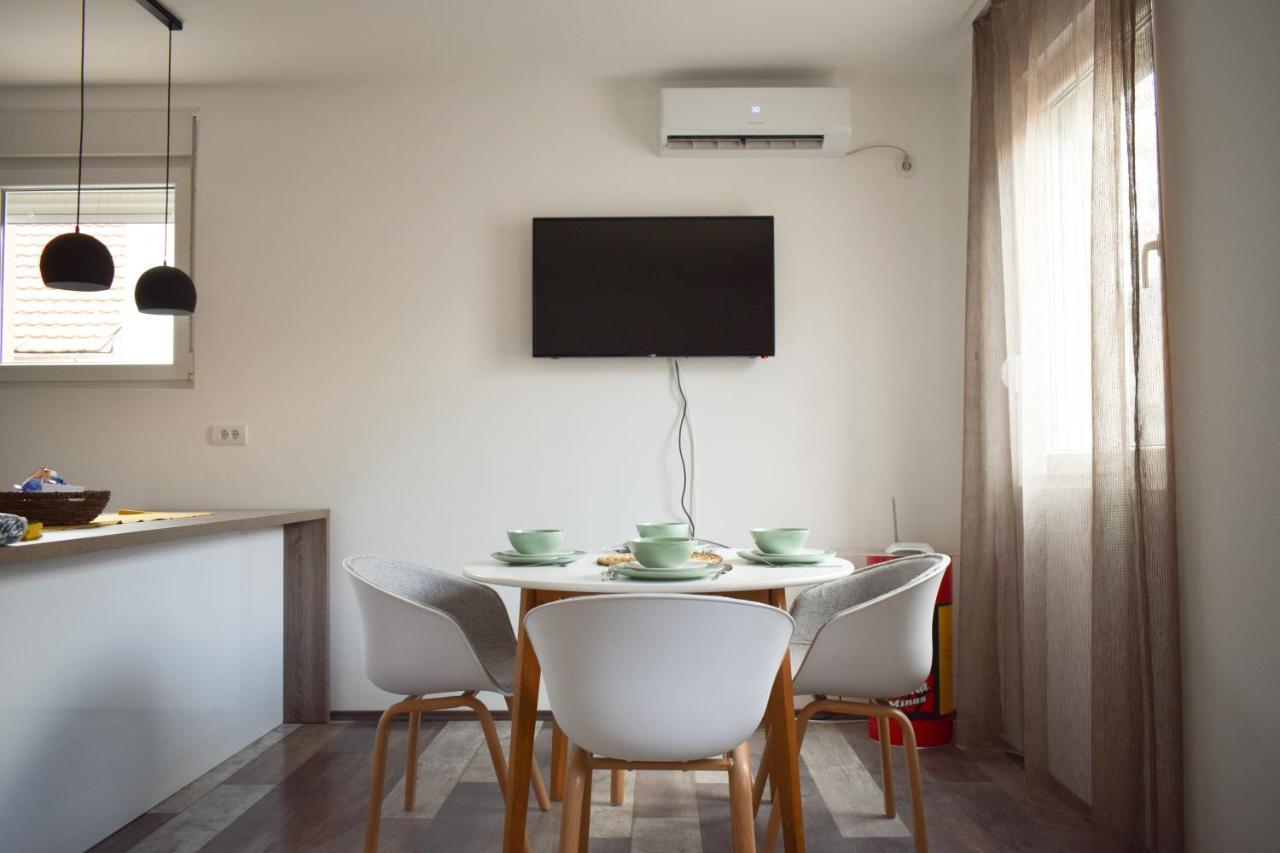 Charming And Cozy Apartment, Zemun Βελιγράδι Εξωτερικό φωτογραφία